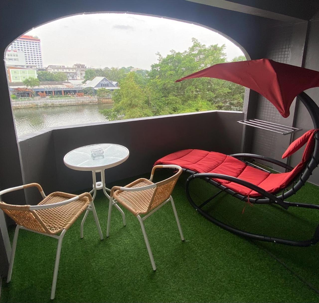 Chanmel Riverside Chanthaburi Exterior photo